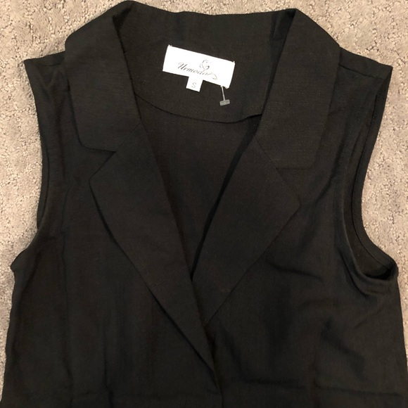 LF vest - Picture 3 of 4